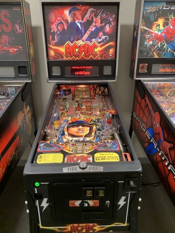 used pinball machines for sale for under a thousand bucks